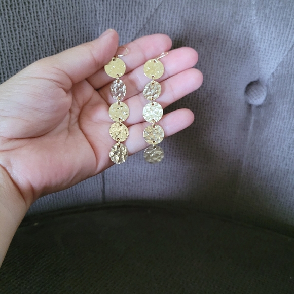 Gold💛 Filled Hammered🔨 Quintuplet5️⃣ Disc📀 Earrings - NWOT - Picture 10 of 10